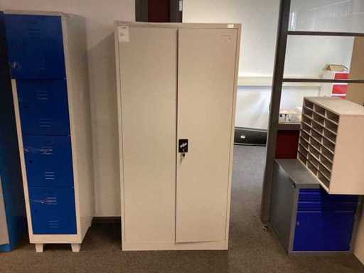 Manutan Lockerkast
