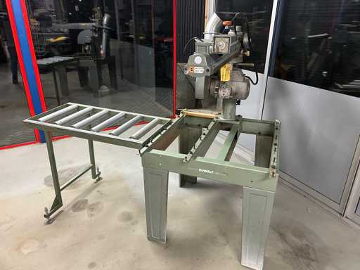 Dewalt Radial Miter Saw Machine