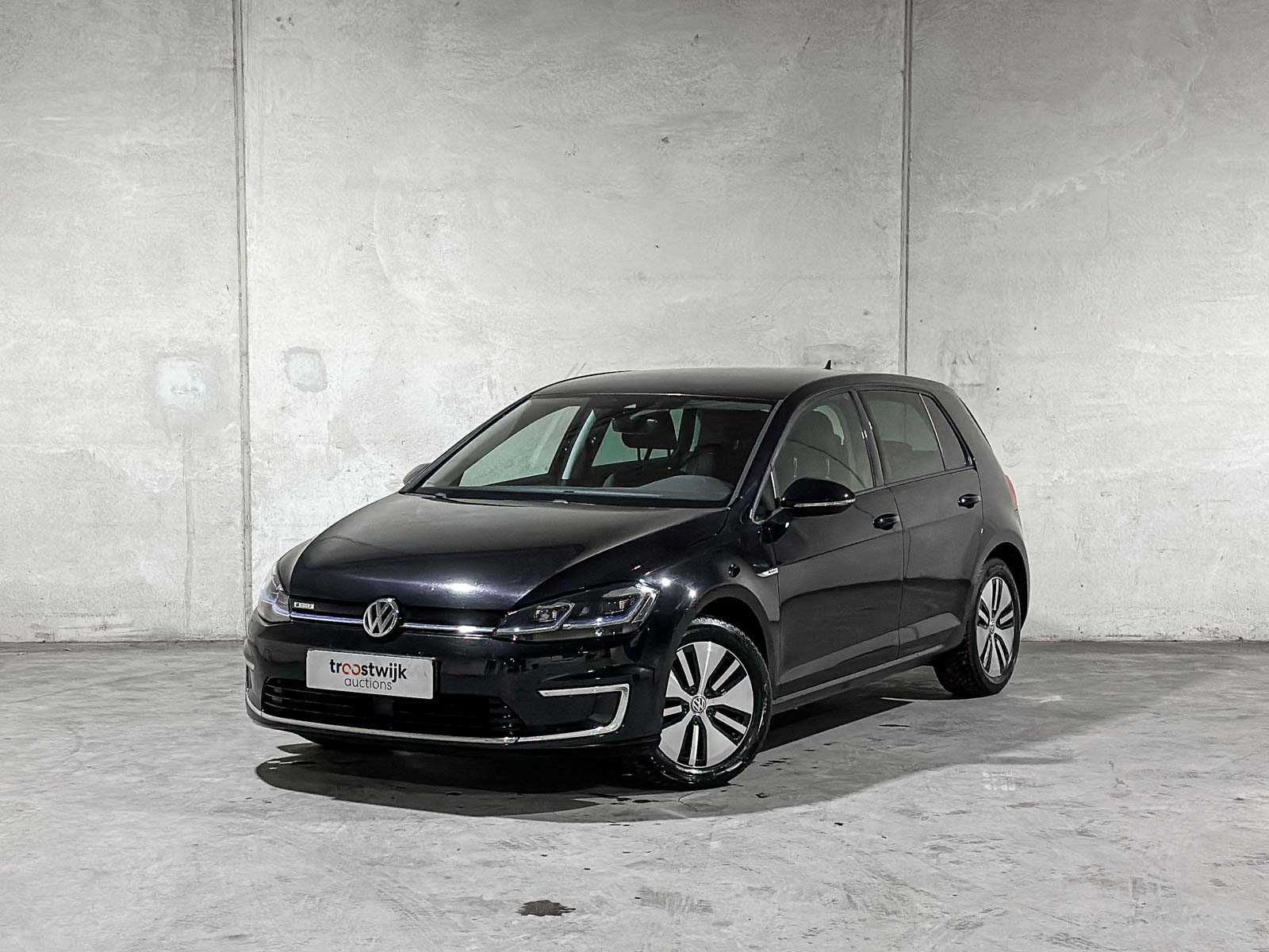 Volkswagen e-Golf 136pk 2018 (Origineel-NL), SF-488-D