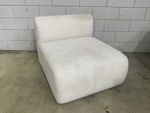 printre altele. Fotoliu Westwing și piese de canapea