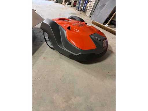 Robot de tuns iarba - HUSQVARNA - 550 - nouă, niciodată folosită