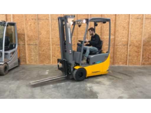 46d1dd59-0d81-4d03-8171-fa7c2c1cc689.mp4