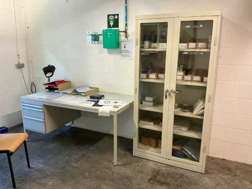 Contenu résiduel de la salle de premiers secours