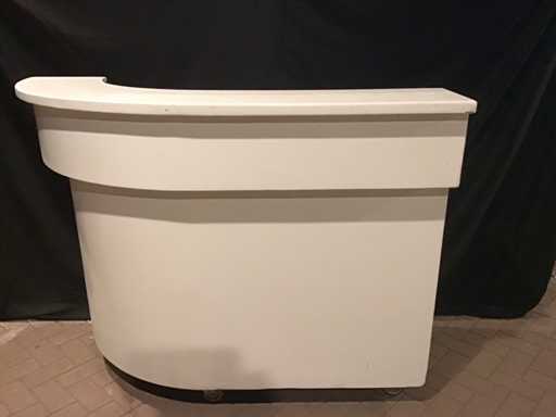 Pezzo d'angolo del bar