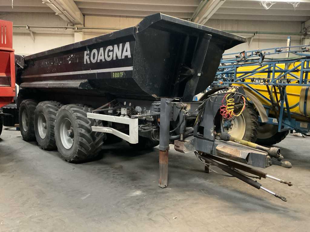 2008 Roagna R650TP 3-axle agricultural tipper, on-board documents available
