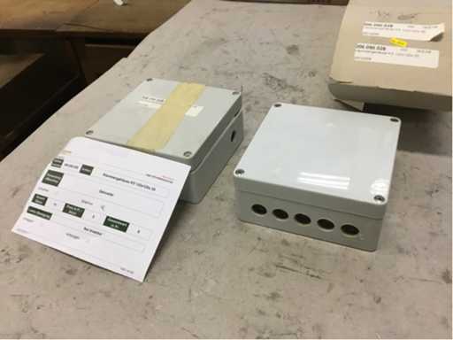 Plastic terminal housing