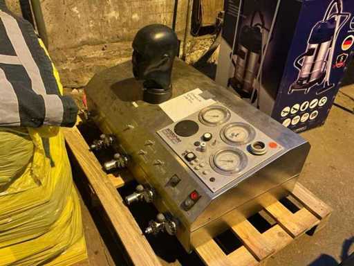 2000 Interspiro Breathing air test box