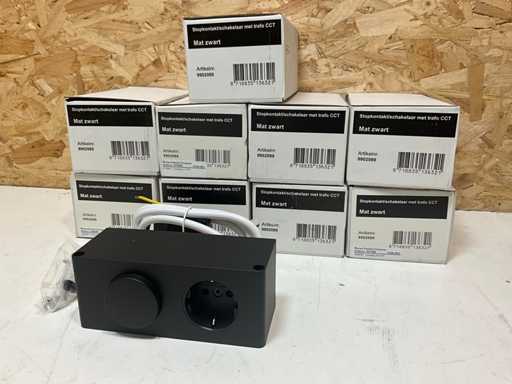 Stopcontact met schakelaar en trafo CCT (9x)