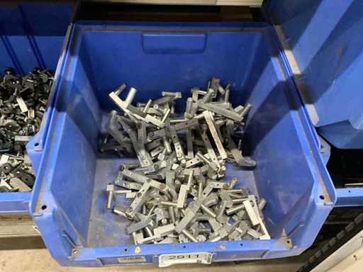 Gilnhammer circa 30 connettori agli angoli e circa 30 connettori a T modello vecchio in scatola di plastica