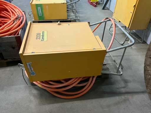 Distribuitor de energie pentru construc?ii Condecta