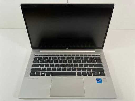 HP EliteBook 830 G8 13.3", Core(TM) i7 11ª generazione, 16 GB di RAM, 512 GB NVMe Laptop