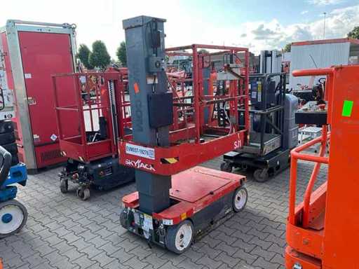 2019 Skyjack SJ12 Passenger Lift