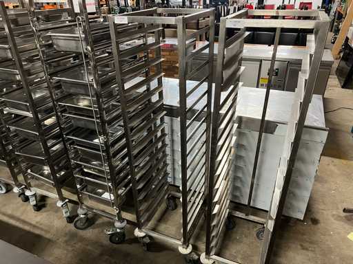 Regalwagen – Bedienungswagen