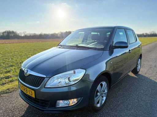 Skoda - 2014 - Fabia - 1.2 TSI Drive - 9-TRB-13