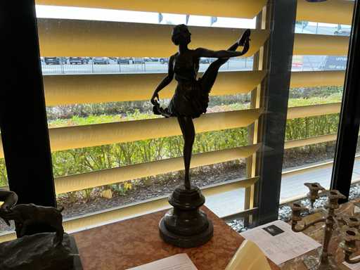 Bronzen beeld “ballerina” “Fonderie Bords de Seine”