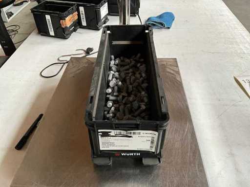 Boulon hexagonal Würth 7,56 kg M12x25 dans une boîte empilable