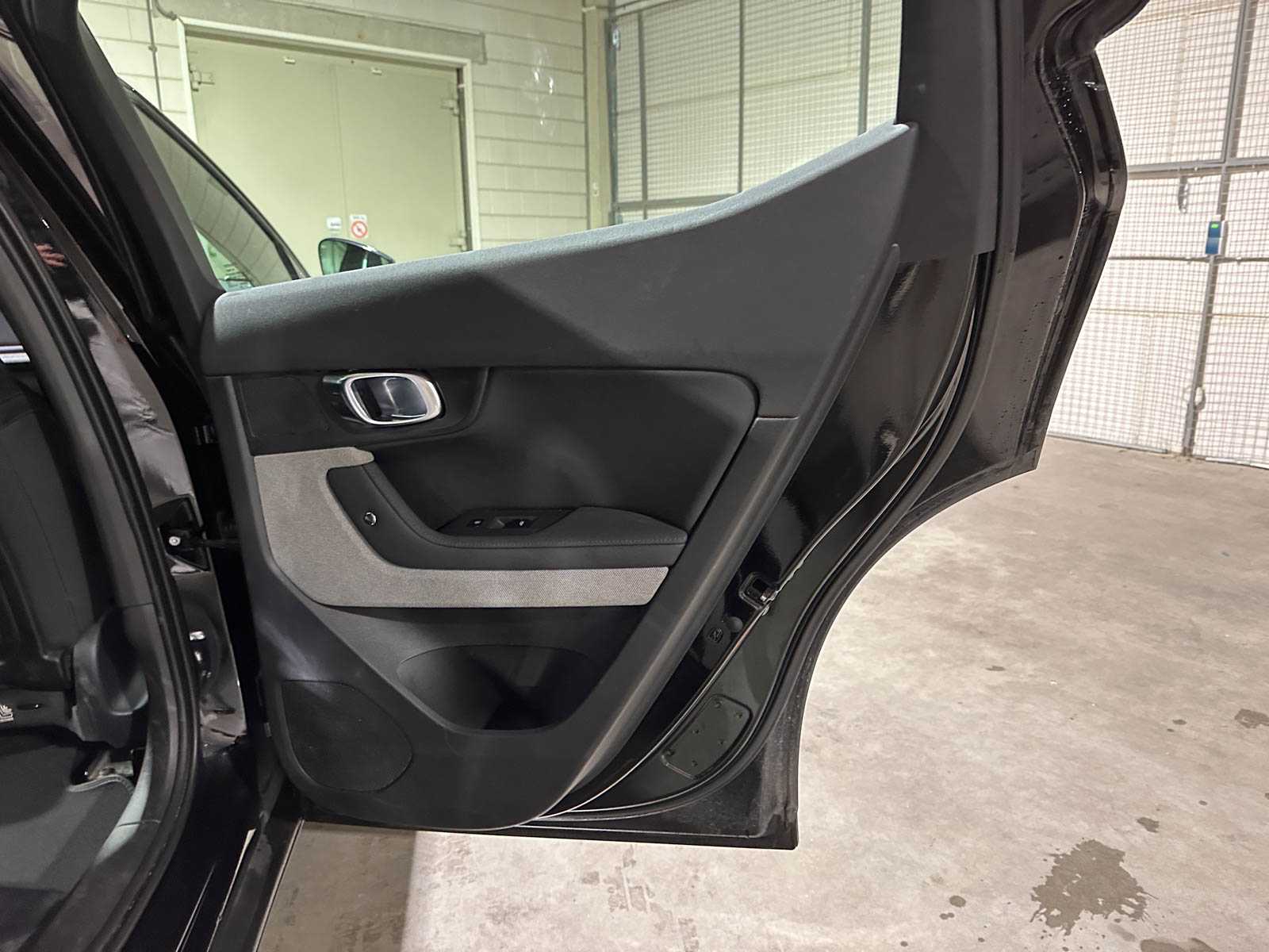 Polestar 2 Long Range Dual Motor Launch Edition 78kWh 408pk 2020 (Origineel-NL + 1e Eigenaar) 78kWh, J-098-VK