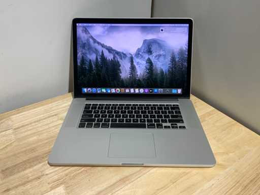 Apple MacBook Pro A1398 Laptop