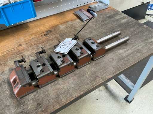 Mehrfach-Maschinenschraubstock