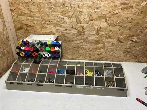 Batch of key accessories