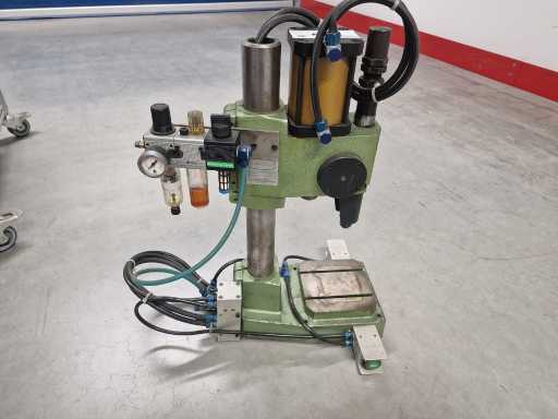 BORRIES - MARKATOR MV 21 P - Slagponsmachine