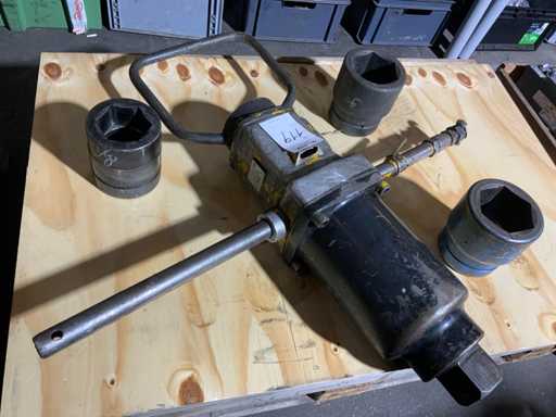 Ingersoll Rand Nut Driver