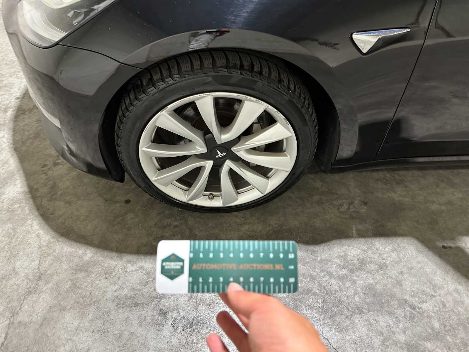 Tesla Model 3 Long Range AWD 75kWh 351pk 2019 (Origineel-NL), G-421-XX