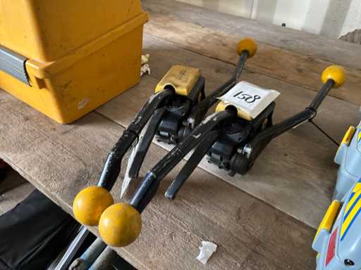 Fromm Band Closure Device (2x)