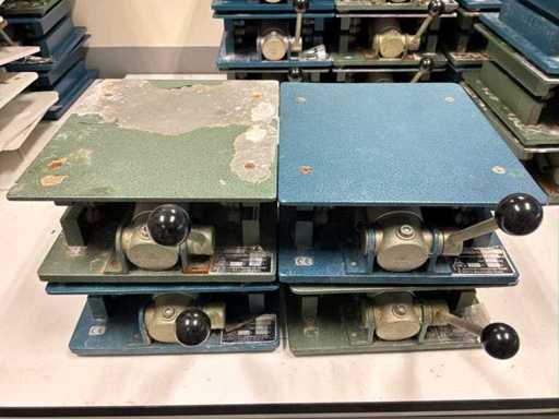 Juchheim Laborgerate GmbH Boy Support elevateur (4x)
