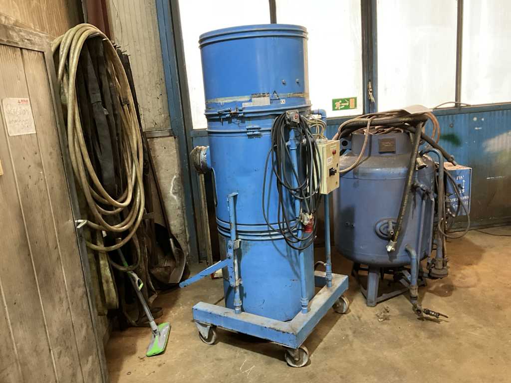 1996 LBH Jet Mobil 2000 Filter Extraction Unit
