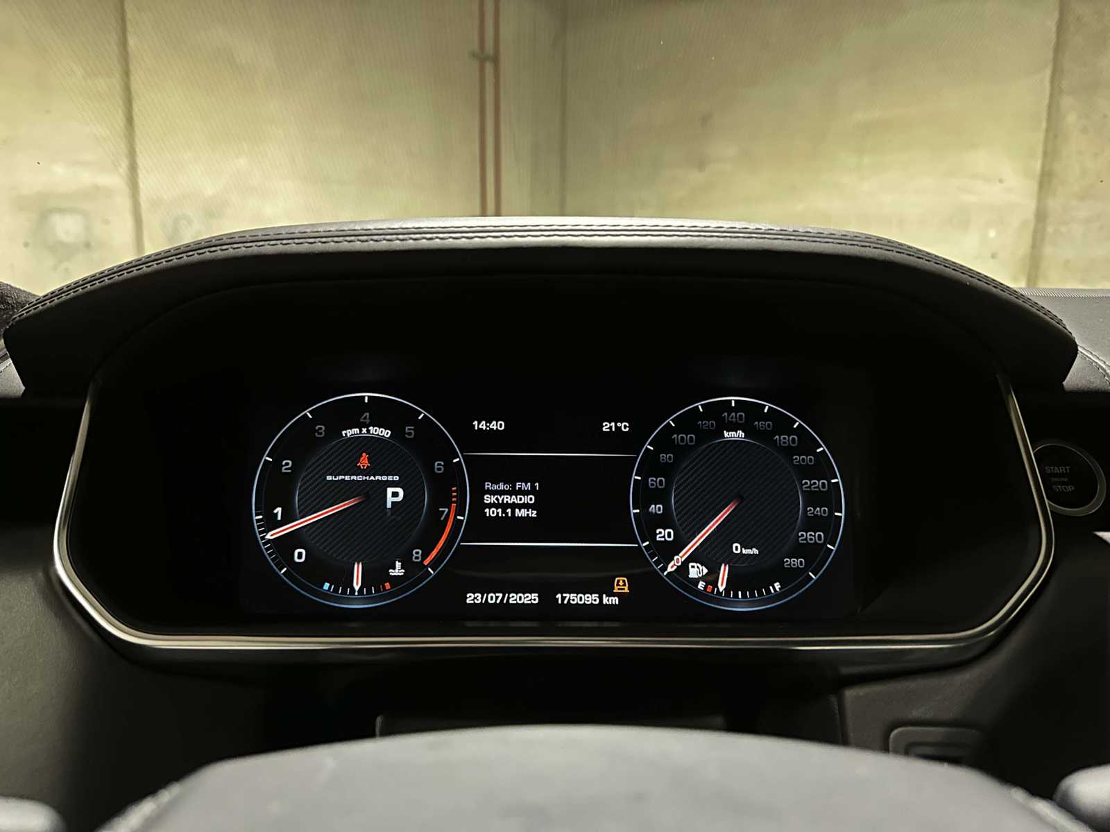 Land Rover Range Rover 5.0 V8 Autobiography 510pk 2015 (Origineel-NL & 2e Eigenaar), GB-599-K