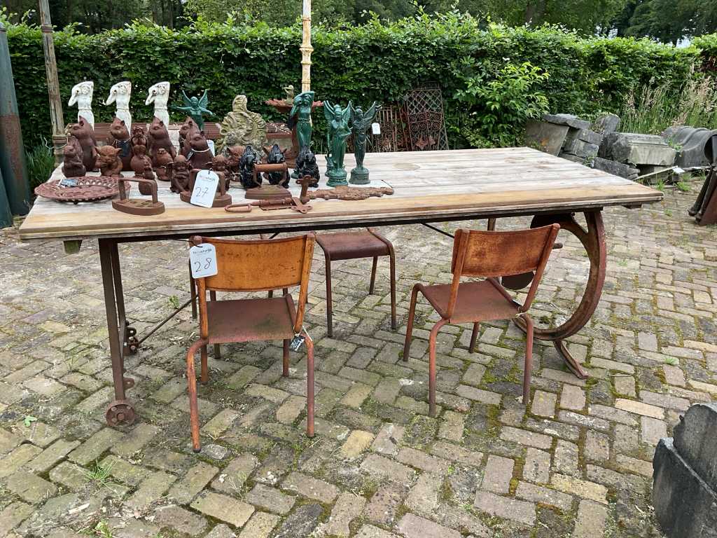 Table de jardin