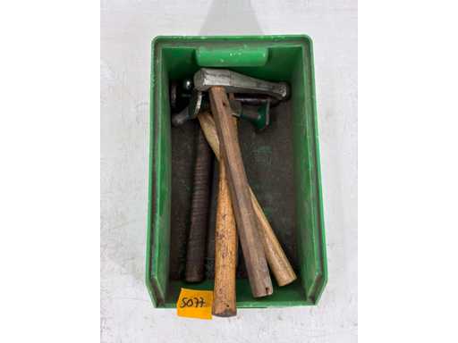 Ausbeulhammer_Konvolut_11