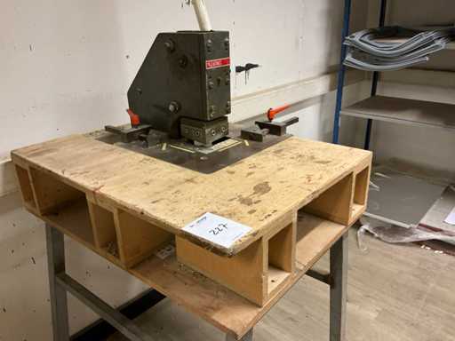 Jorg 1020 Manual Corner Shear