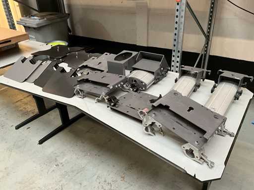 Divers supports smartmetals