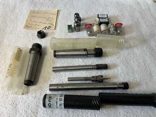 Assortiment Regofix : porte-collettes ER11 + ER16 incluant collettes, etc.