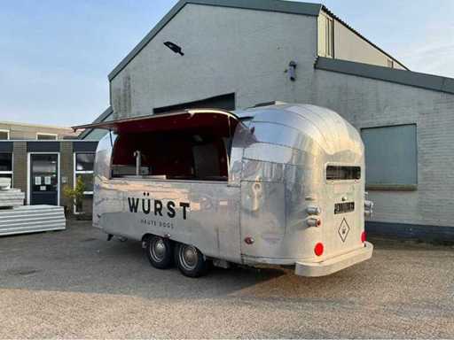 Funtear Retro 20 Airstream food truck