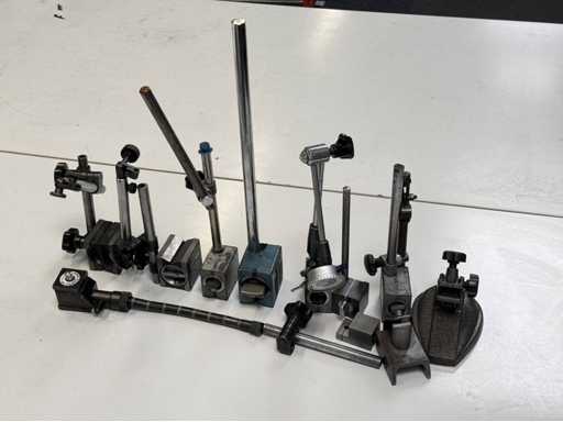   Post Tripods