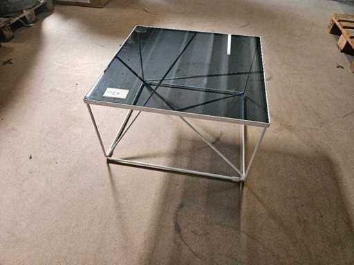 Table basse en verre blanche 