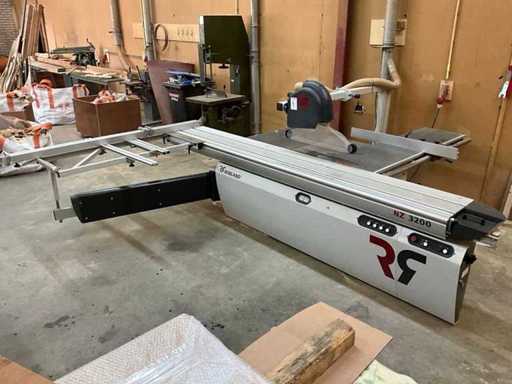 2016 Robland NZ 3200 Format Circular Saw