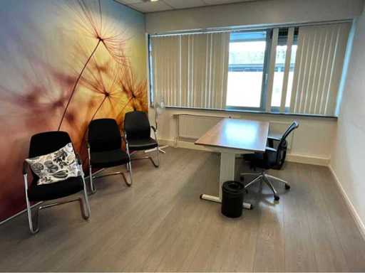 Meeting / office space