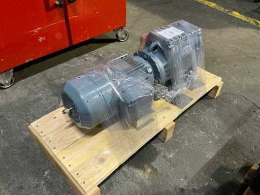 Moteur à engrenages SEW