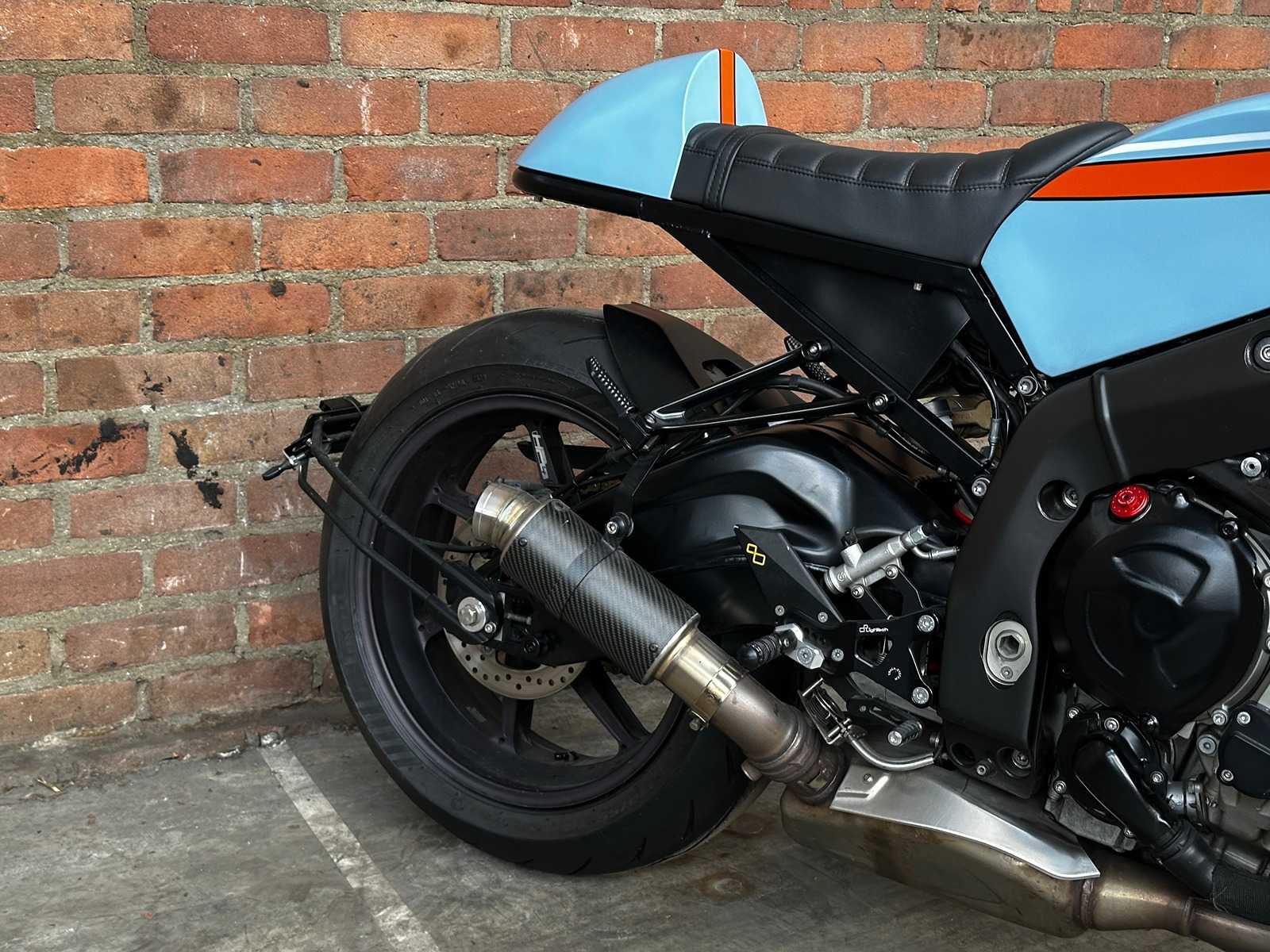 BMW S1000RR HP4 Cafe Racer 193PK 2013