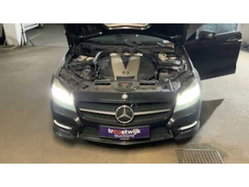 a2f27dda-f406-472d-ac19-4fe59f53eda6.mp4