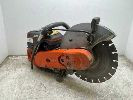 Machine à découper Husqvarna K770 2022 350mm essence
