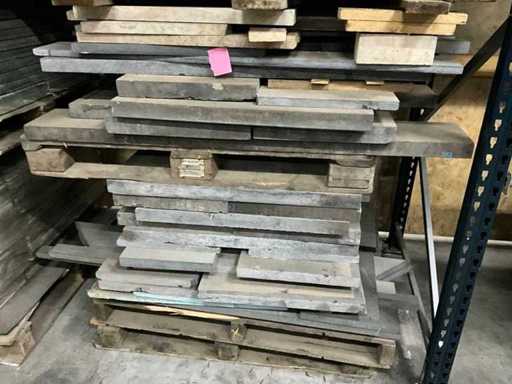 Partij diverse blauwsteen/natuursteen