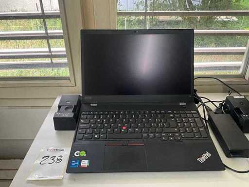 Lenovo Diverse Laptop with (4)Docking Station (5x)