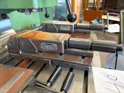 ALLMATIC 125 Machine Vise
