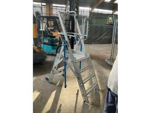 Échelle à plateforme pliable PIR0406 pliable