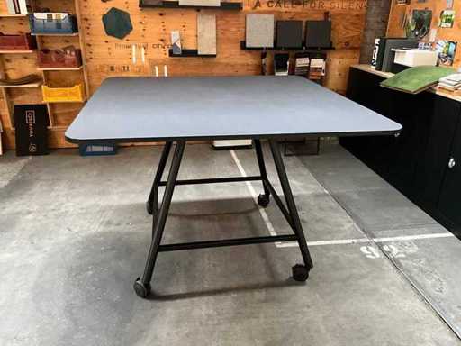 Verrijdbare Bartafel 160x160x110
